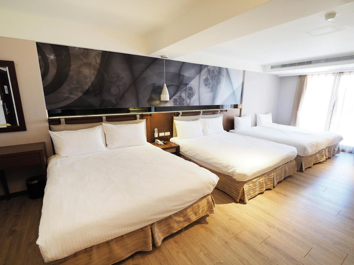 Kailan Hotel Toucheng Esterno foto
