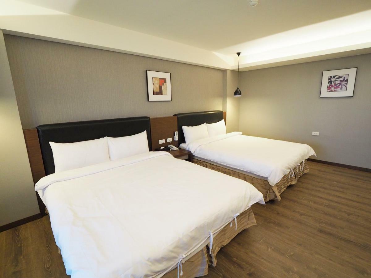 Kailan Hotel Toucheng Esterno foto