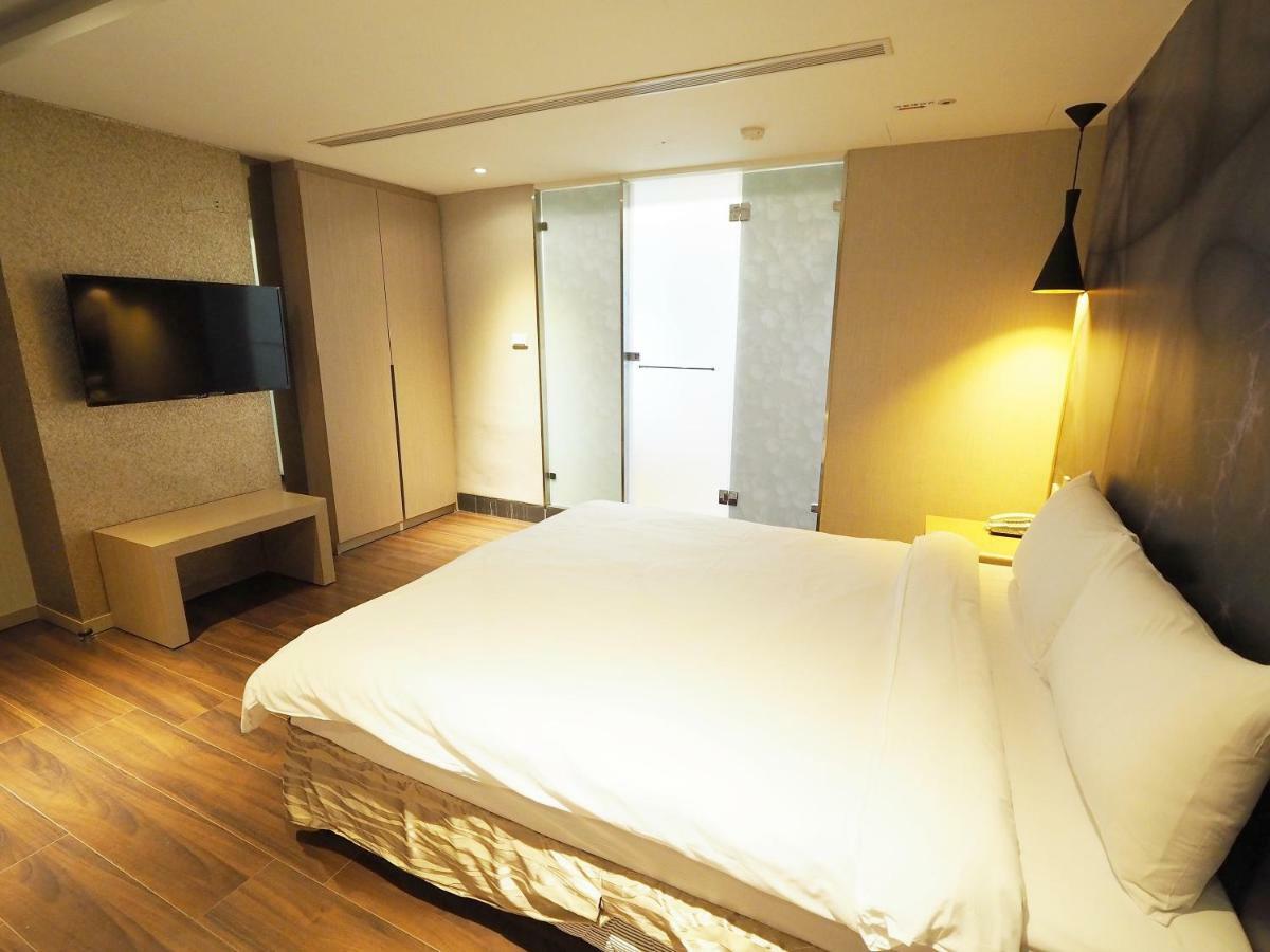 Kailan Hotel Toucheng Esterno foto