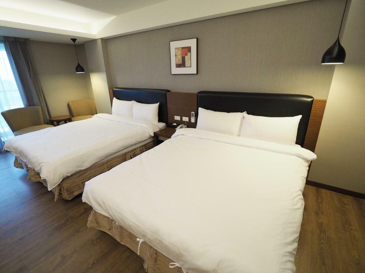 Kailan Hotel Toucheng Esterno foto