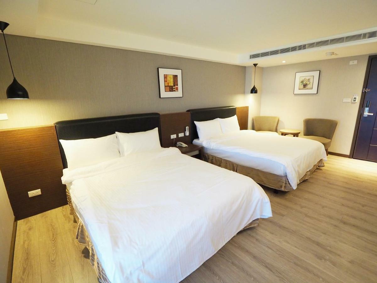 Kailan Hotel Toucheng Esterno foto