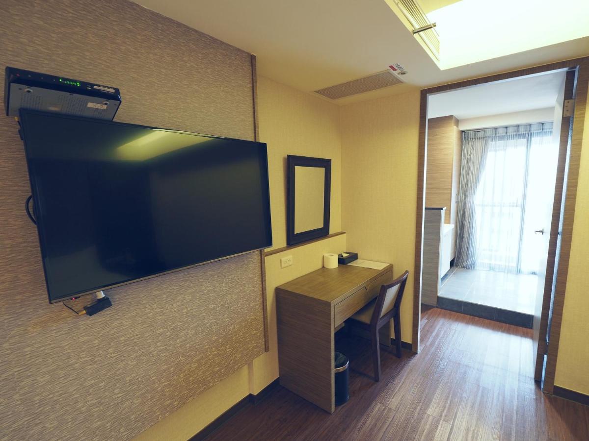 Kailan Hotel Toucheng Esterno foto